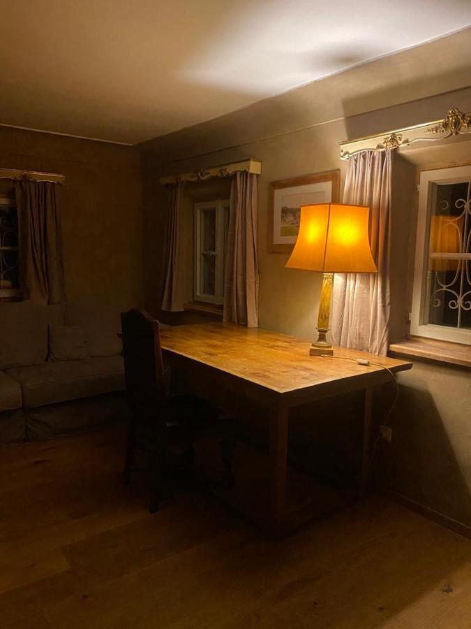 Privatzimmer In 400 Jahre Alten Bauernhaus Niederalm Exterior foto
